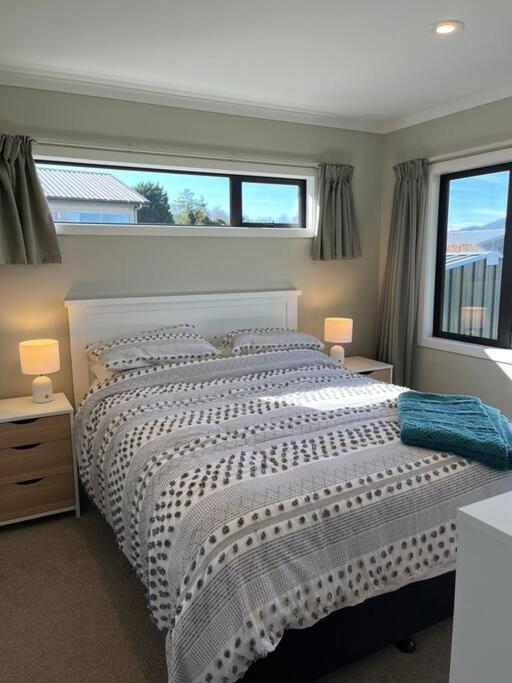 Smiths Place Taupo Ngoại thất bức ảnh